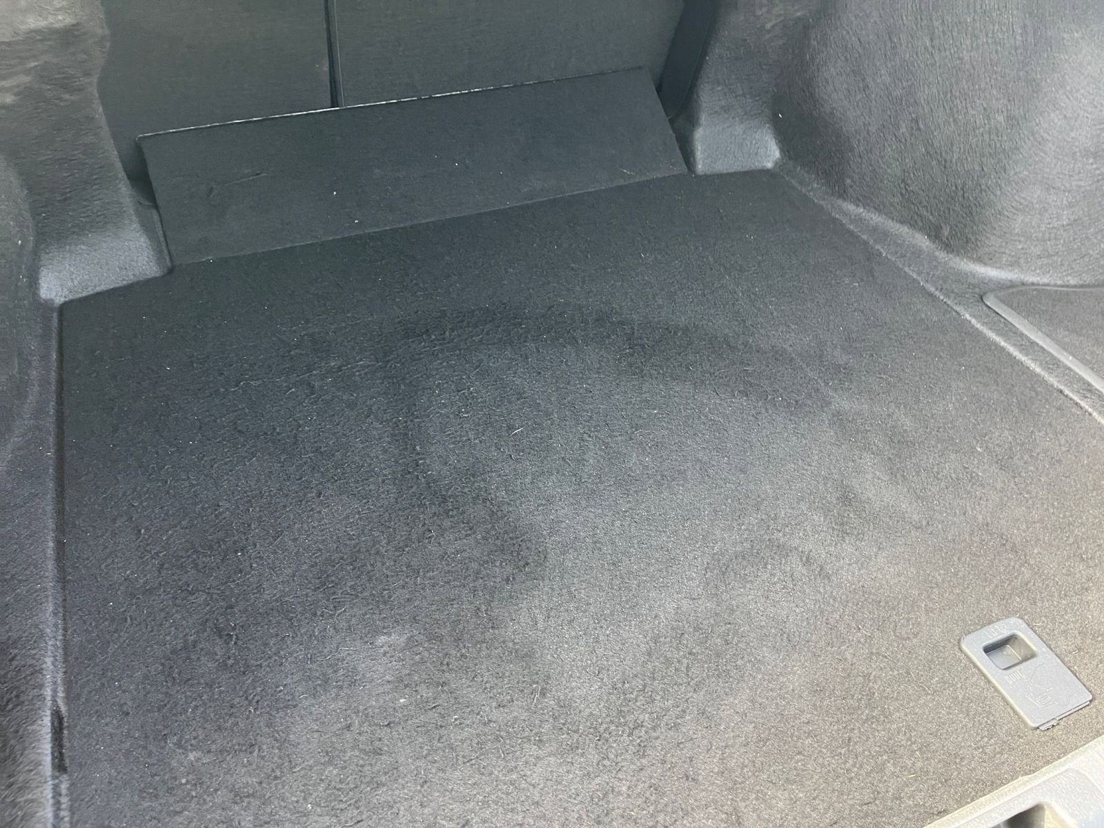 Thumbnail: 2025 Toyota Camry - 31