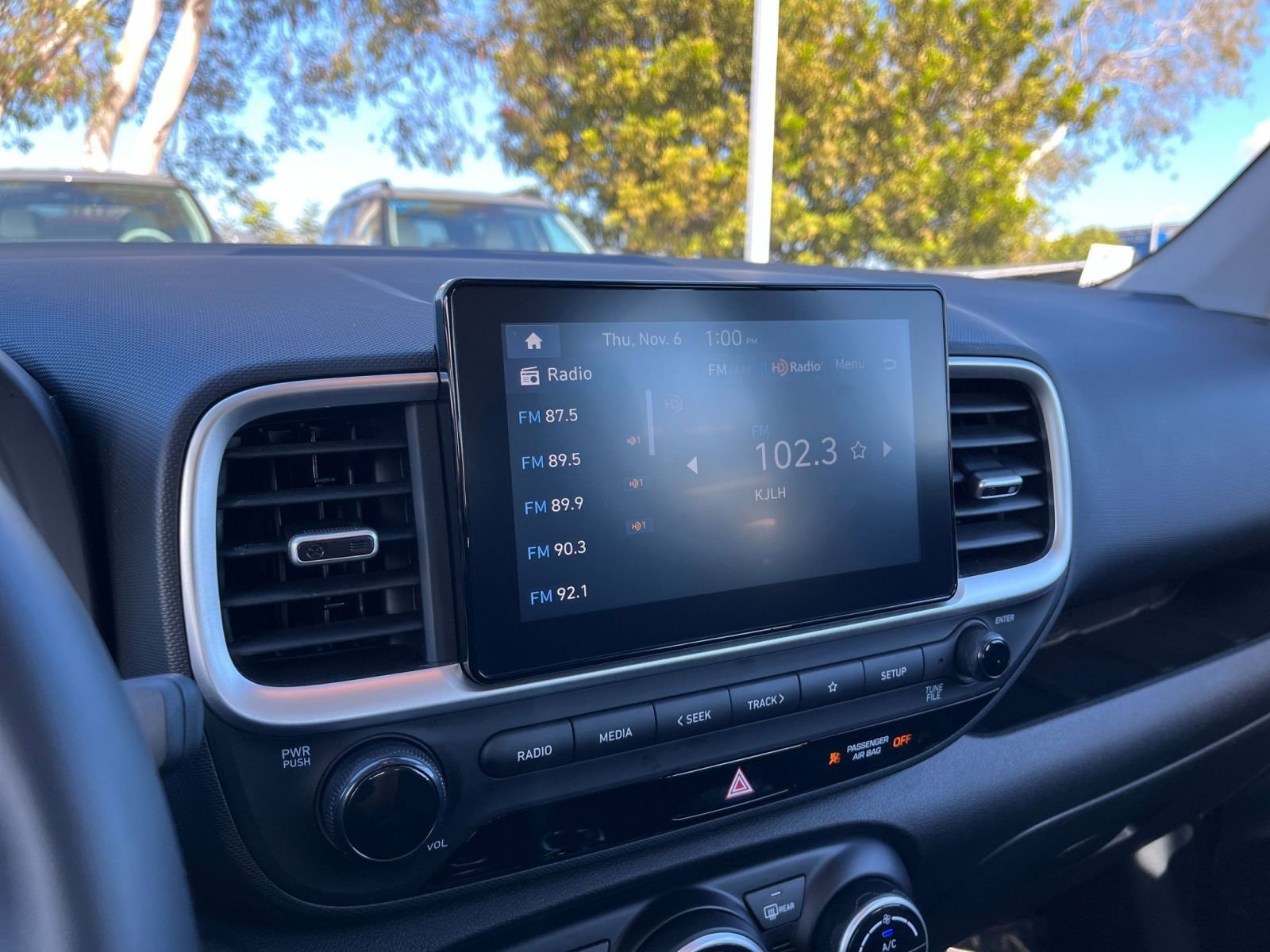 Thumbnail: 2025 Hyundai Venue - 21