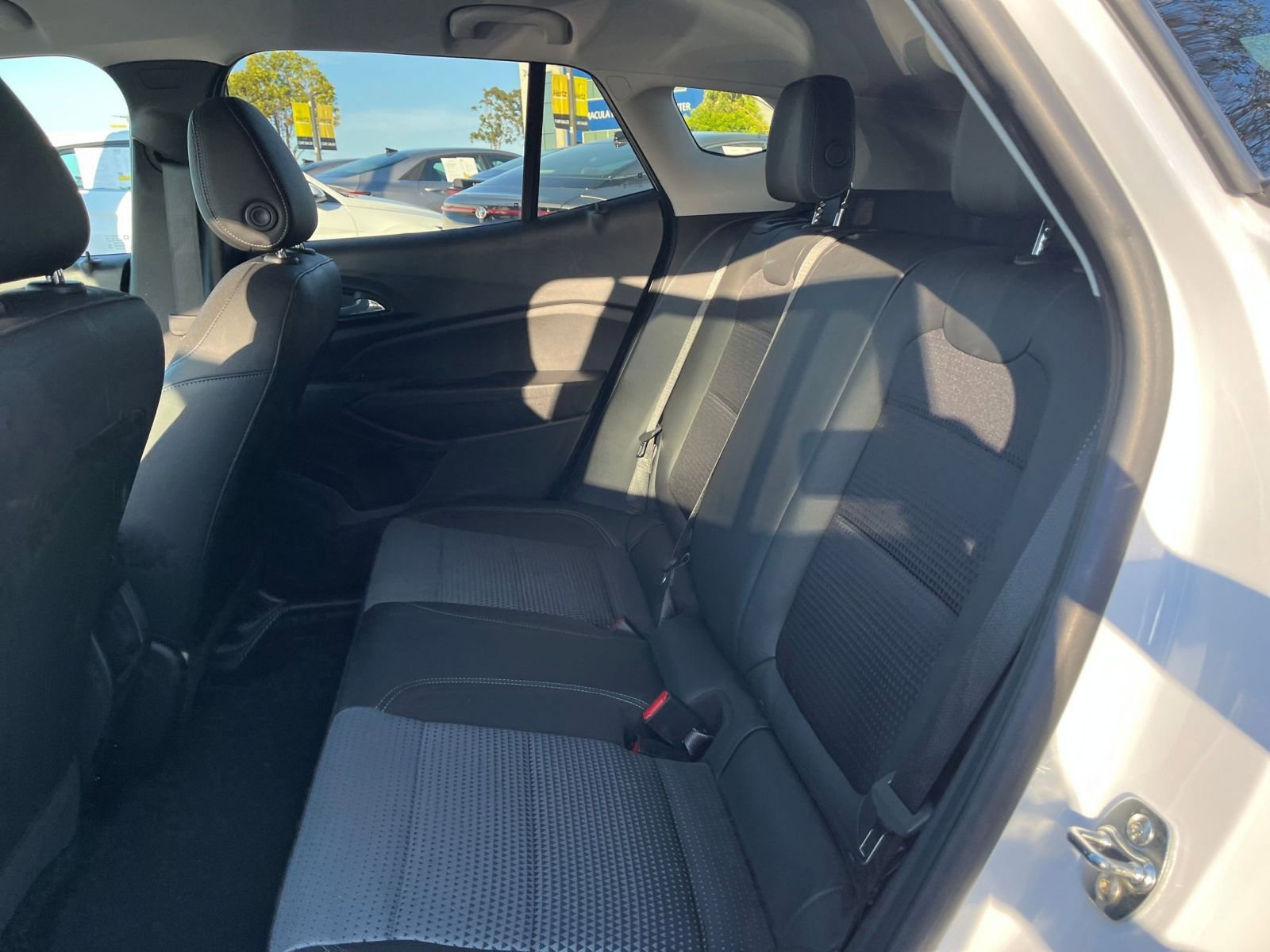 Thumbnail: 2025 Chevrolet Trax - 27