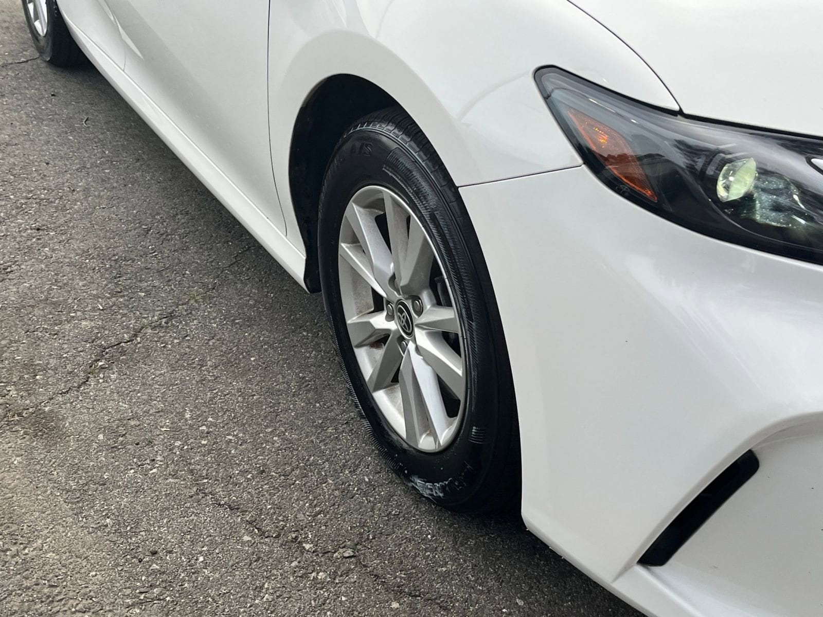 Thumbnail: 2025 Toyota Camry - 30