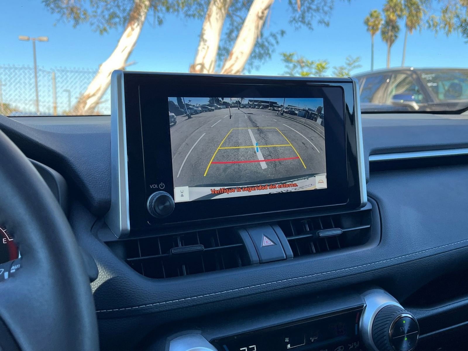 Thumbnail: 2025 Toyota RAV4 - 17