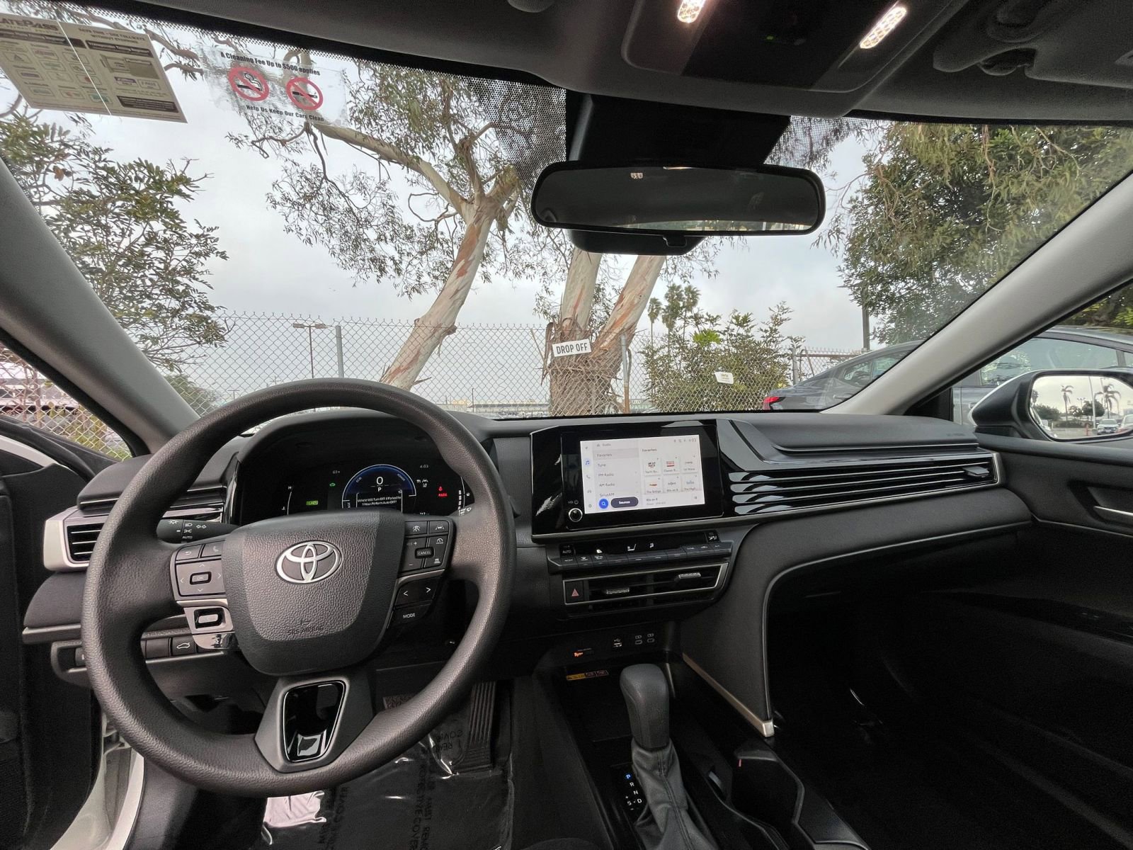 Thumbnail: 2025 Toyota Camry - 33