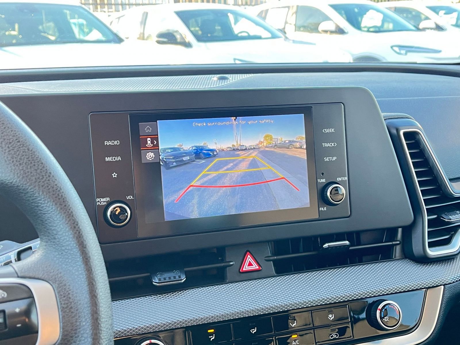 Thumbnail: 2025 Kia Sportage - 24