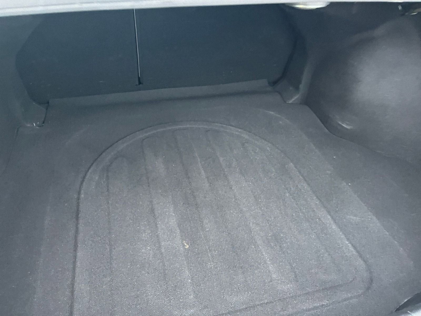 Thumbnail: 2025 Hyundai Elantra - 33