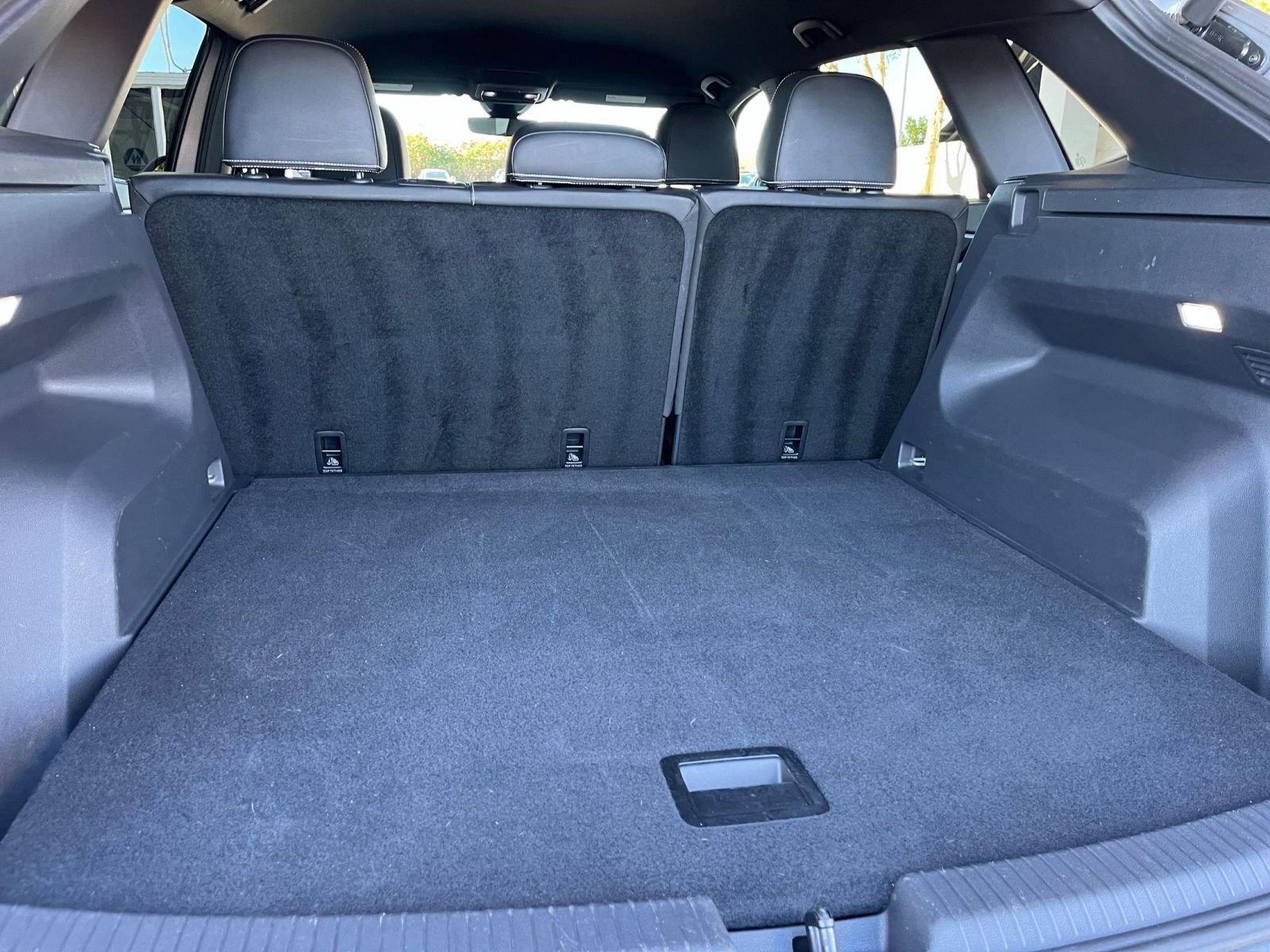 Thumbnail: 2025 Volkswagen Atlas - 32