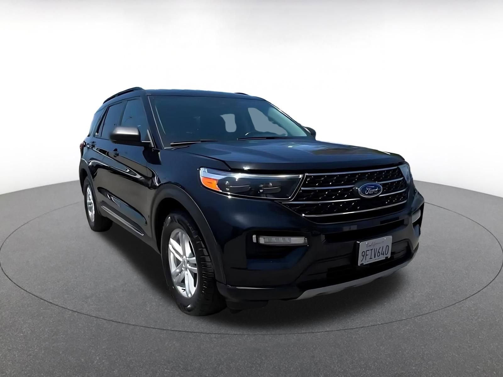 Thumbnail: 2023 Ford Explorer - 3
