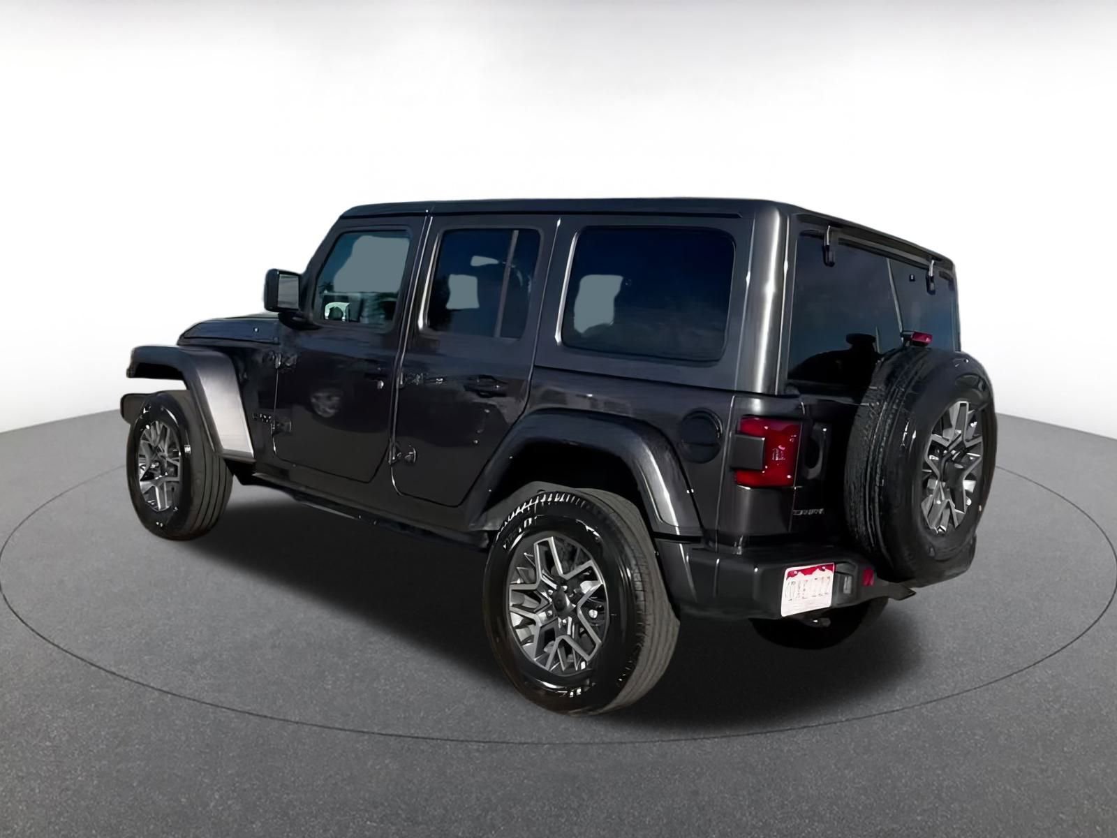Thumbnail: 2025 Jeep Wrangler - 9