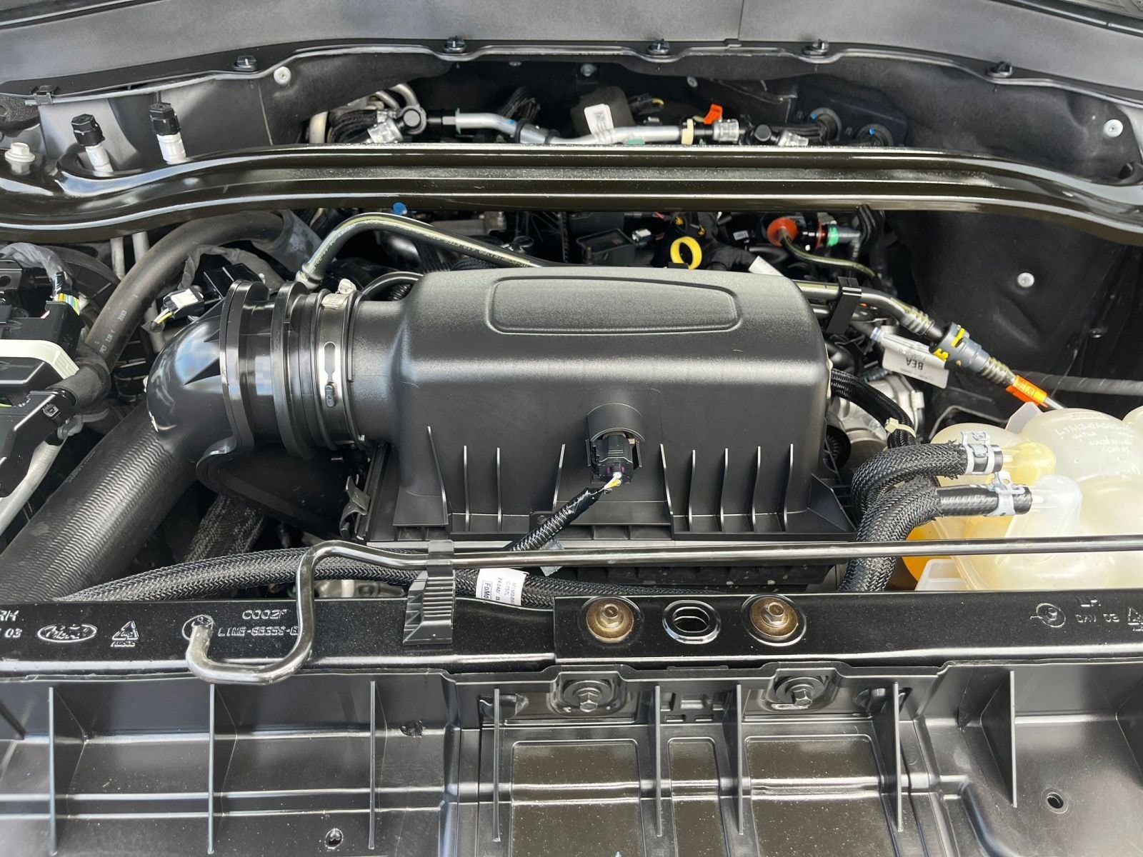 Thumbnail: 2024 Ford Explorer - 32