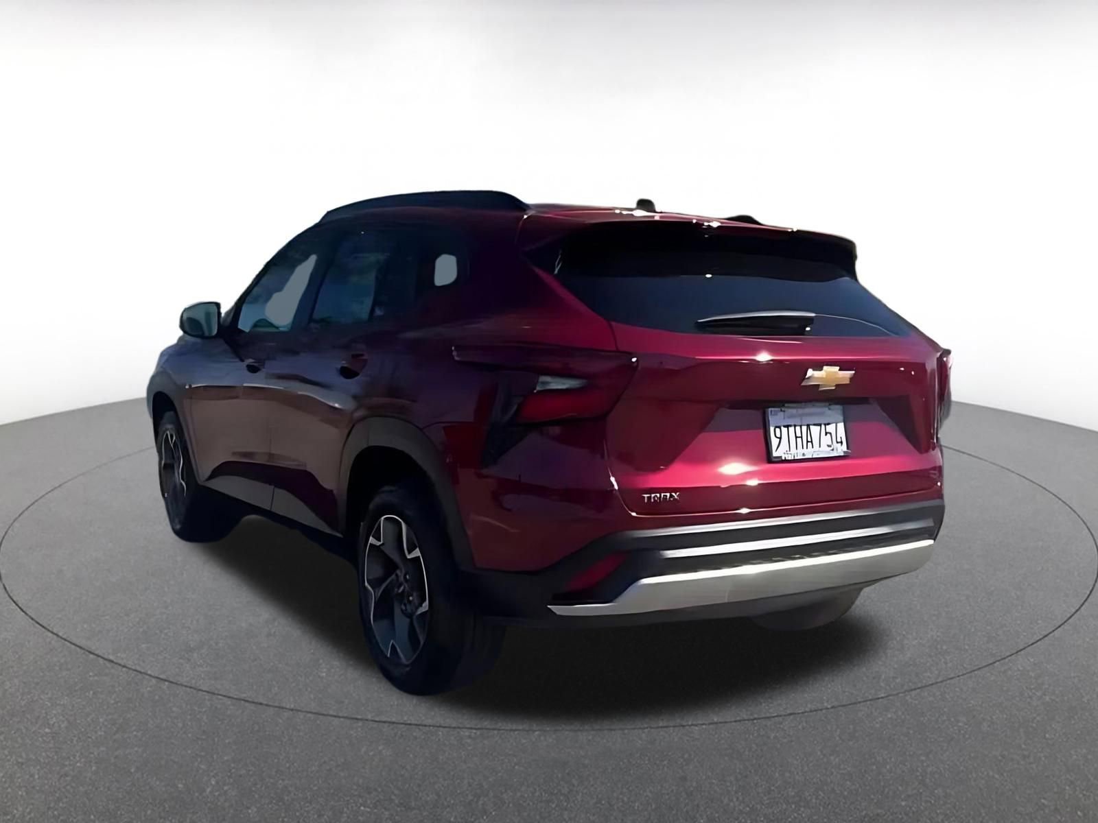 Thumbnail: 2025 Chevrolet Trax - 10