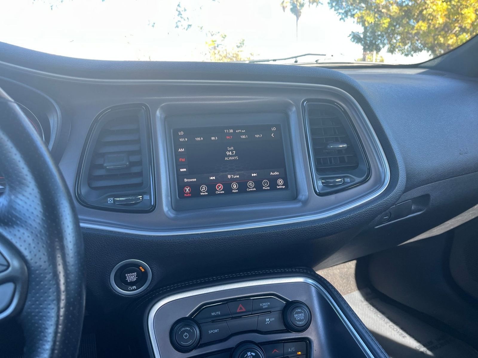 Thumbnail: 2022 Dodge Challenger - 18