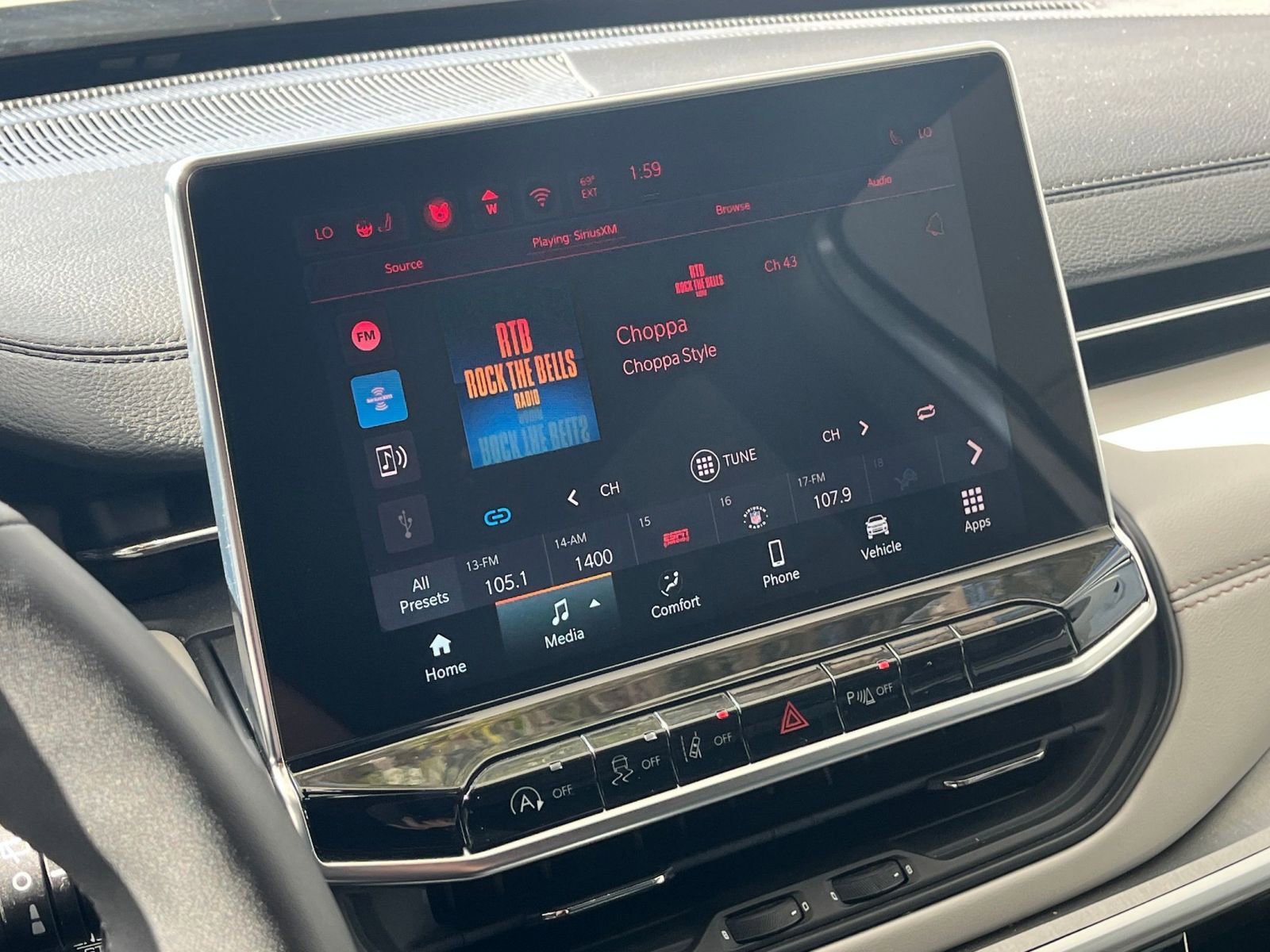 Thumbnail: 2025 Jeep Compass - 21