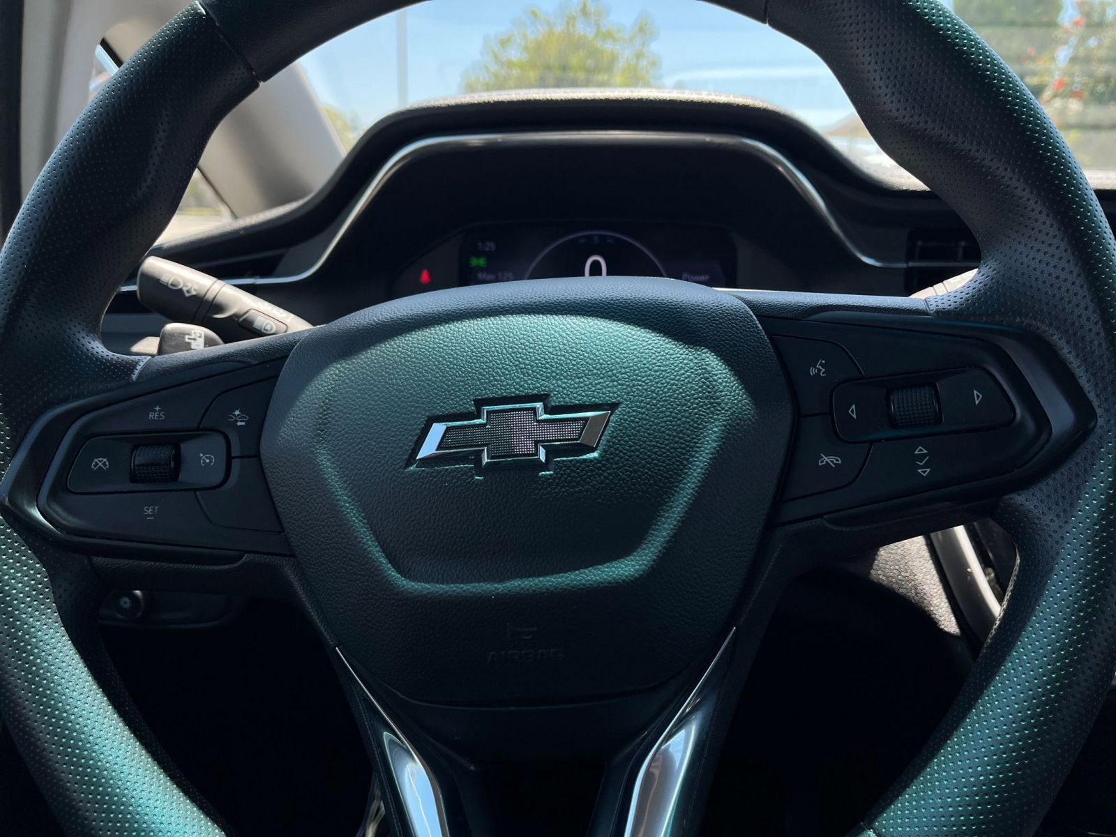 Thumbnail: 2023 Chevrolet Bolt EV - 27