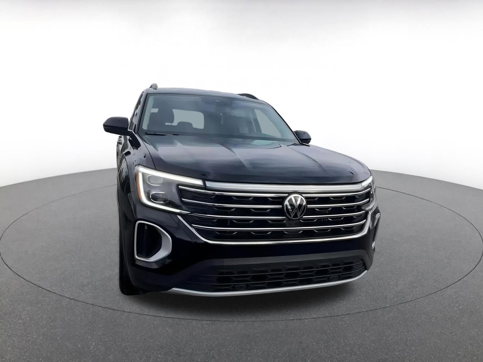 Thumbnail: 2025 Volkswagen Atlas - 3