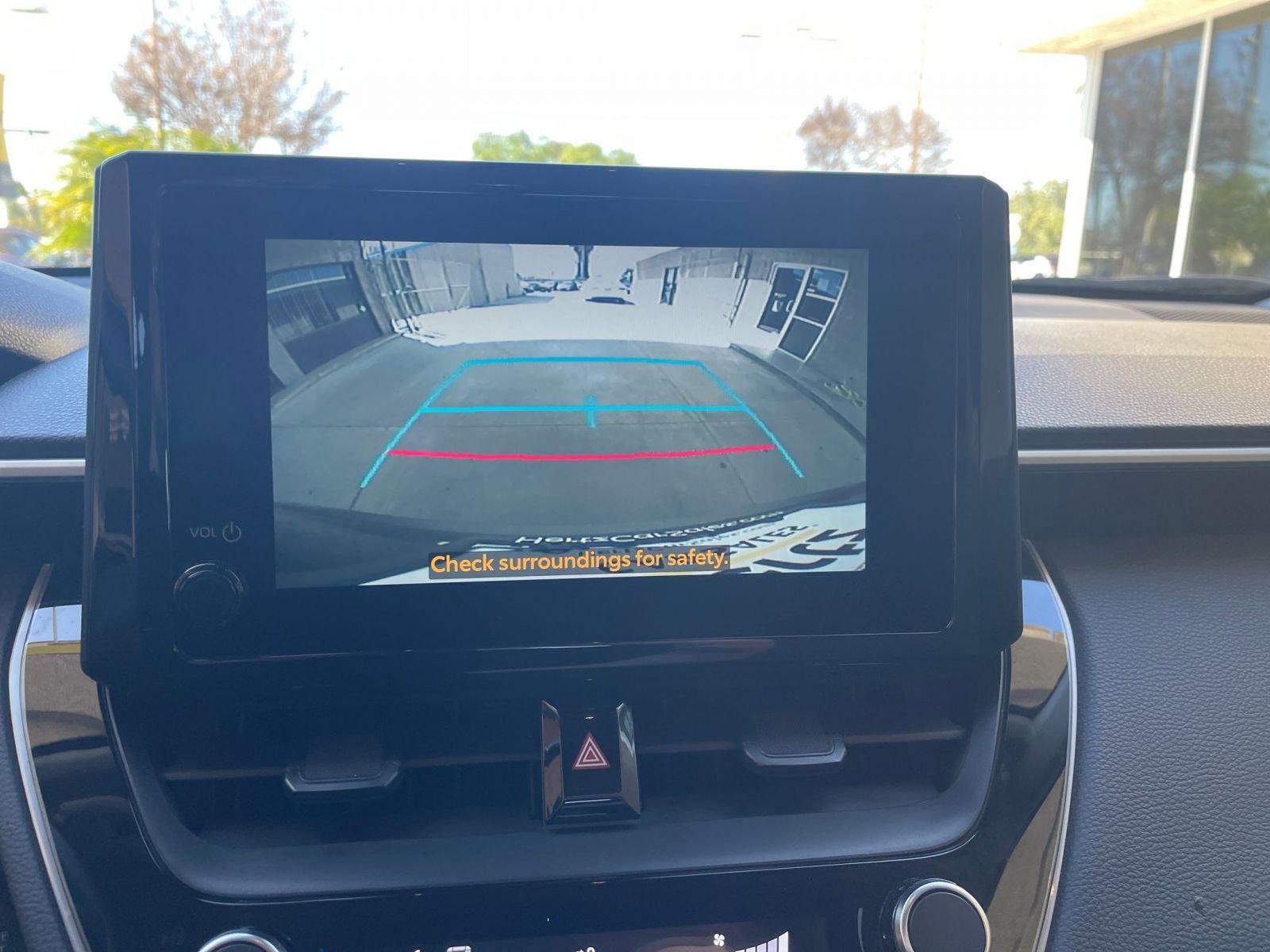 Thumbnail: 2025 Toyota Corolla Cross - 25