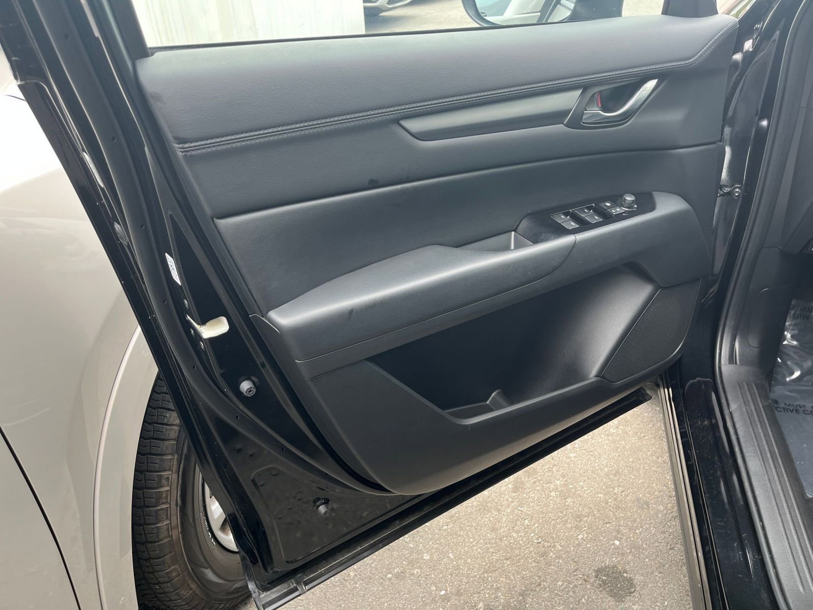 Thumbnail: 2025 Mazda CX-5 - 20