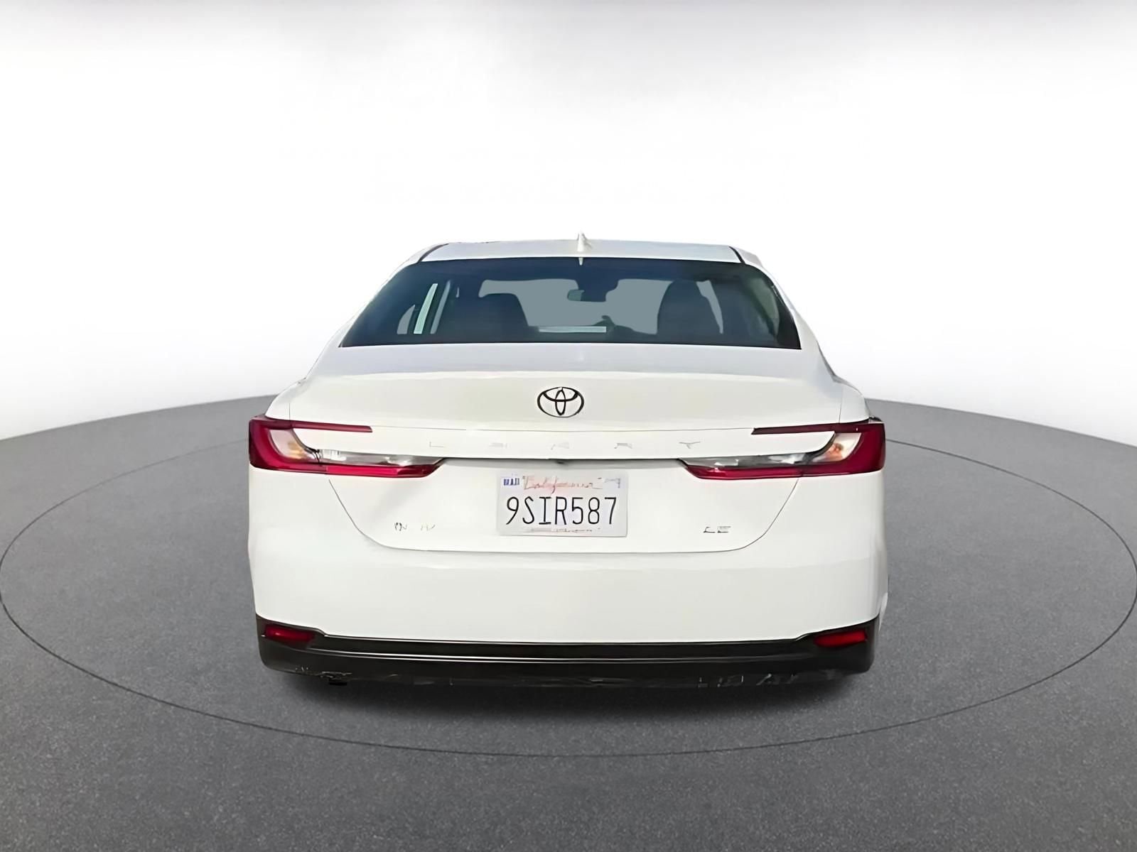 Thumbnail: 2025 Toyota Camry - 12