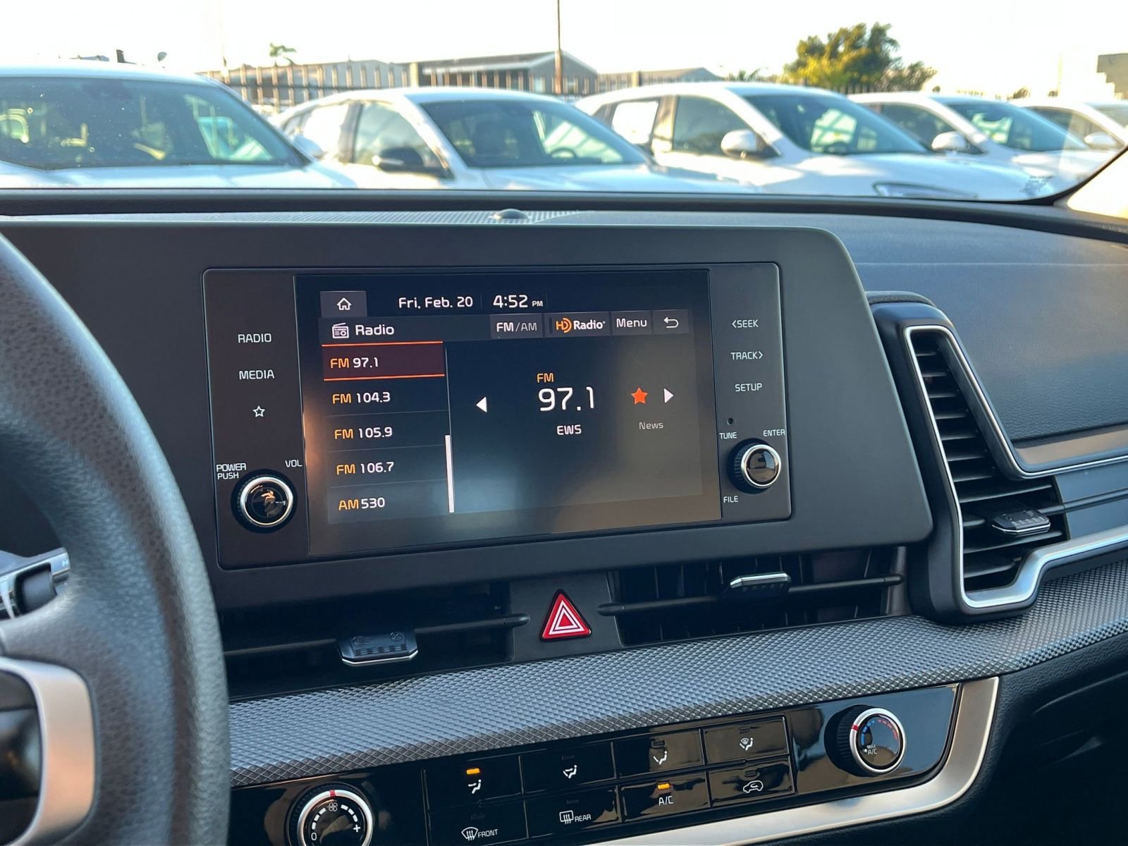 Thumbnail: 2025 Kia Sportage - 20