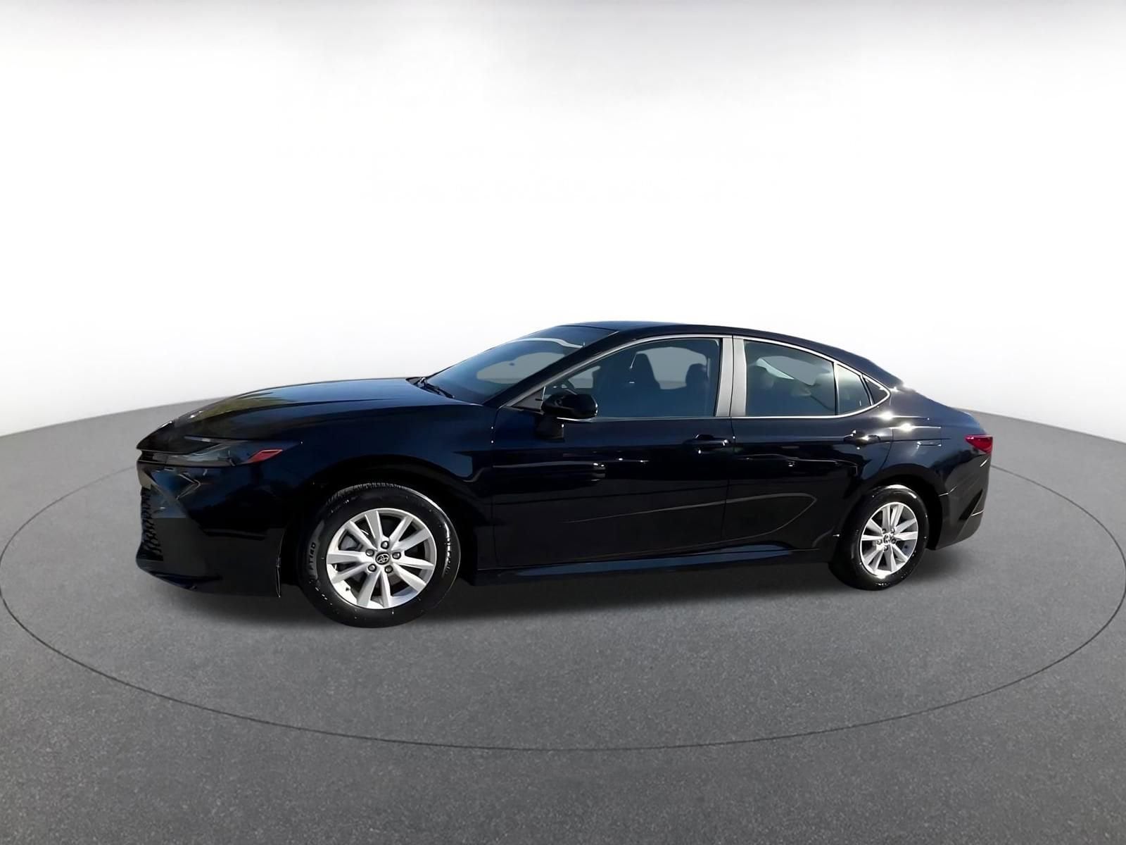 Thumbnail: 2025 Toyota Camry - 8