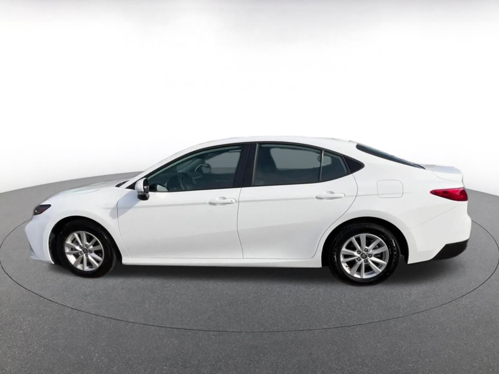 Thumbnail: 2025 Toyota Camry - 9