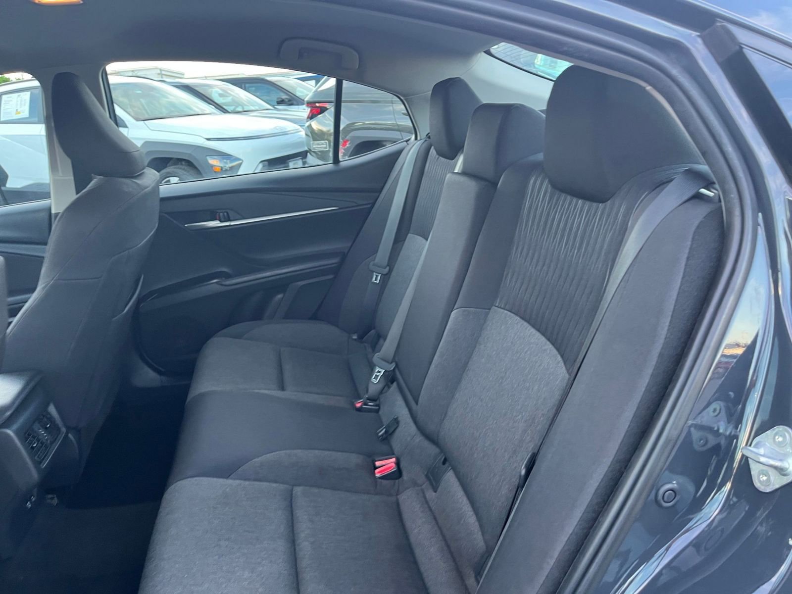 Thumbnail: 2025 Toyota Camry - 25