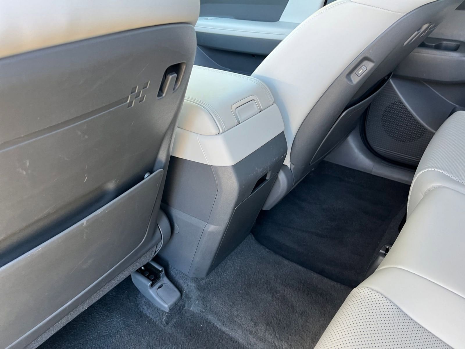 Thumbnail: 2025 Hyundai Santa Fe - 25