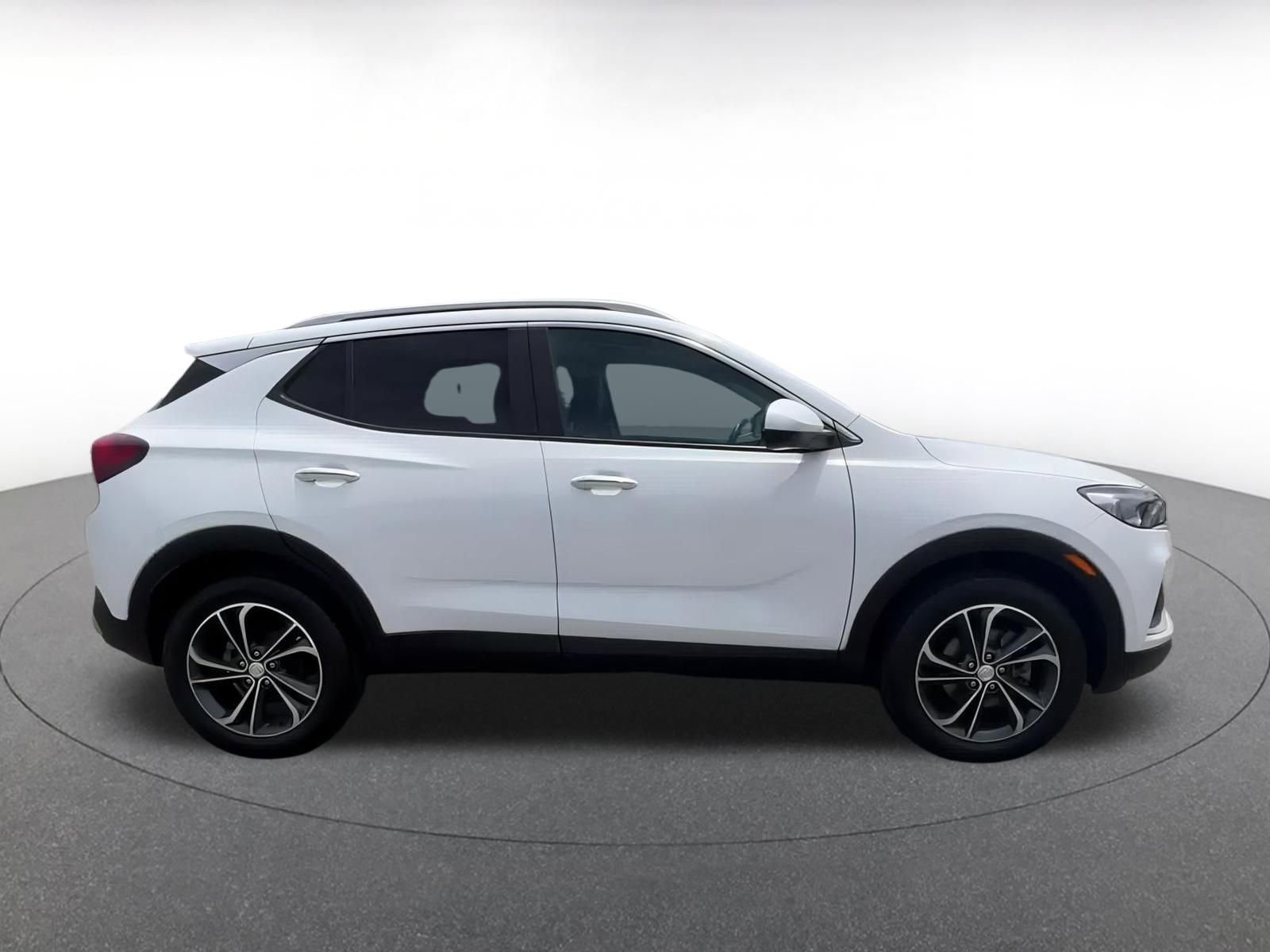 Thumbnail: 2021 Buick Encore GX - 4