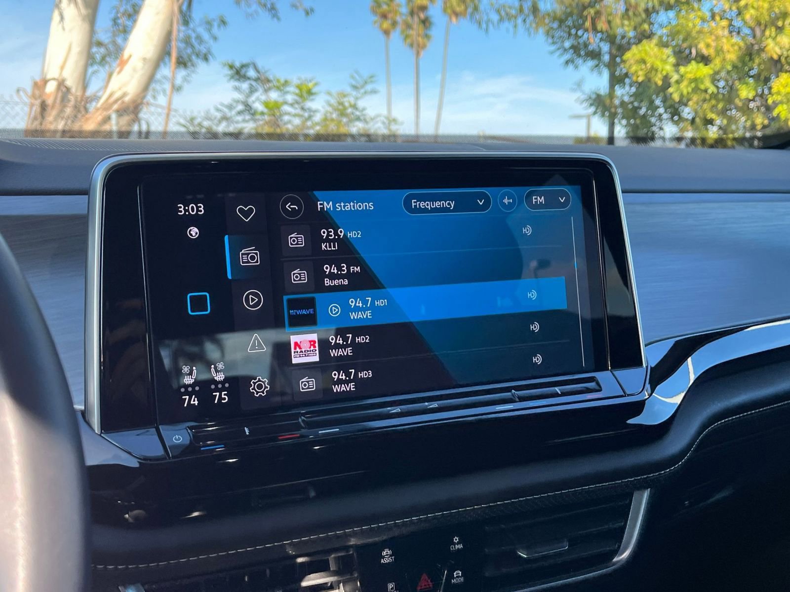 Thumbnail: 2025 Volkswagen Atlas - 21