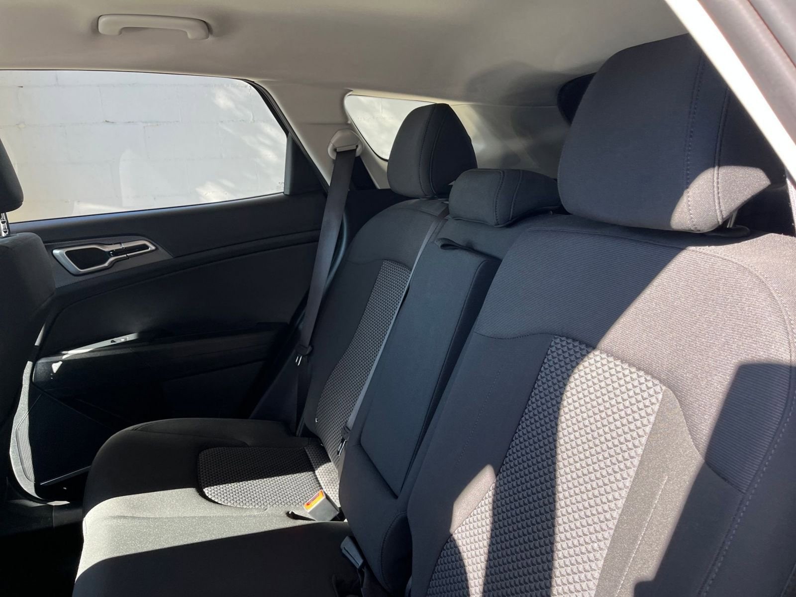 Thumbnail: 2025 Kia Sportage - 25