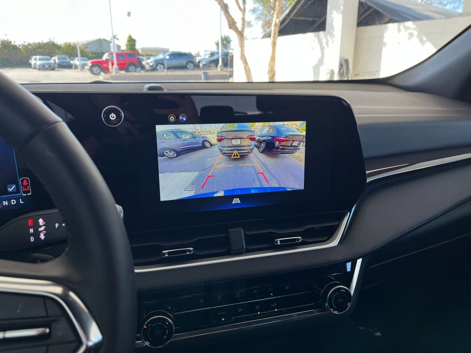 Thumbnail: 2025 Chevrolet Equinox - 17