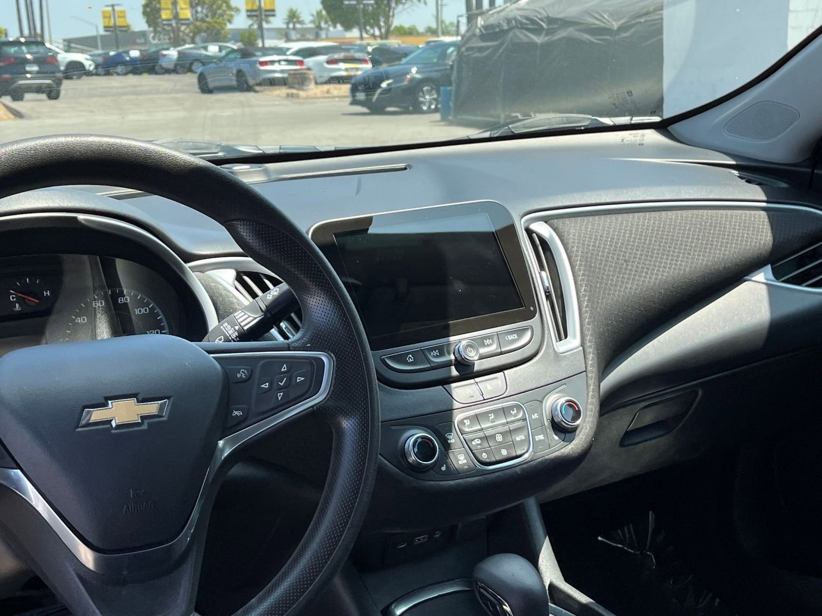 Thumbnail: 2023 Chevrolet Malibu - 15