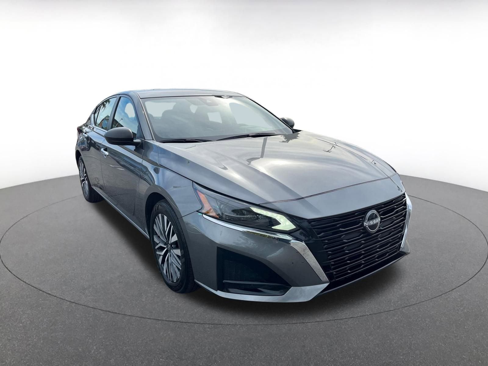 Thumbnail: 2025 Nissan Altima - 1