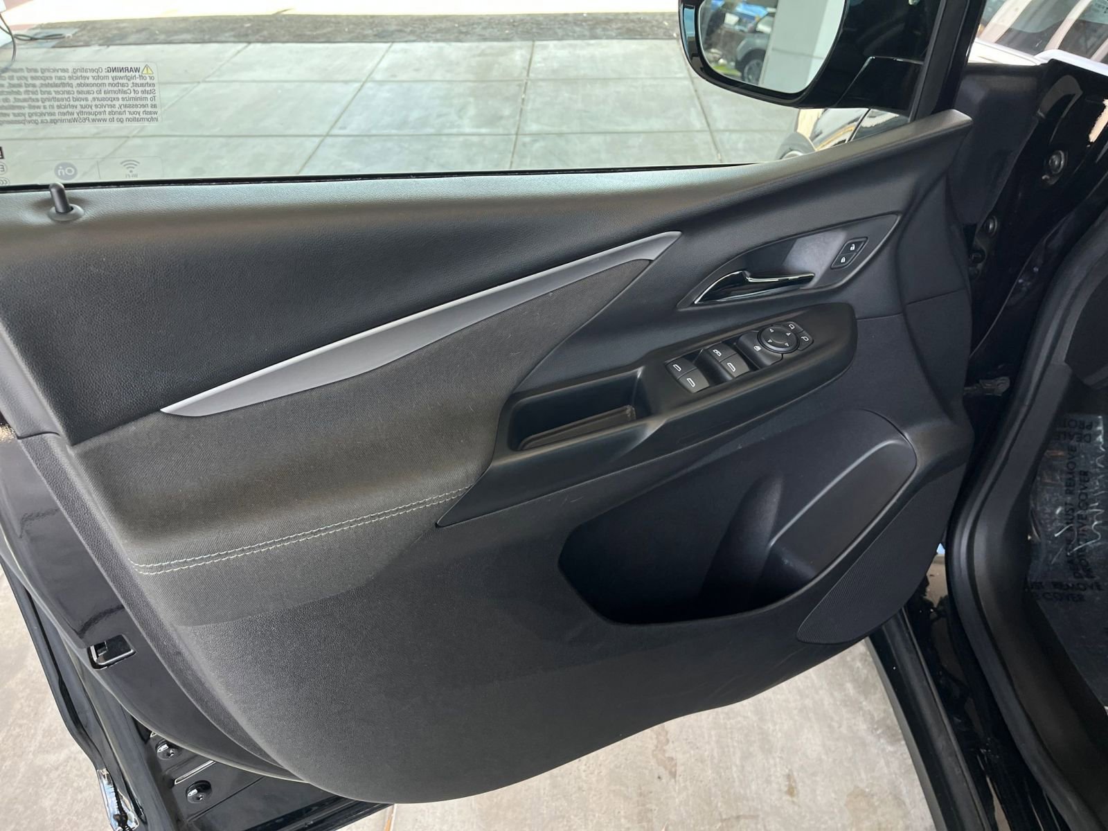 Thumbnail: 2023 Chevrolet Bolt EV - 20