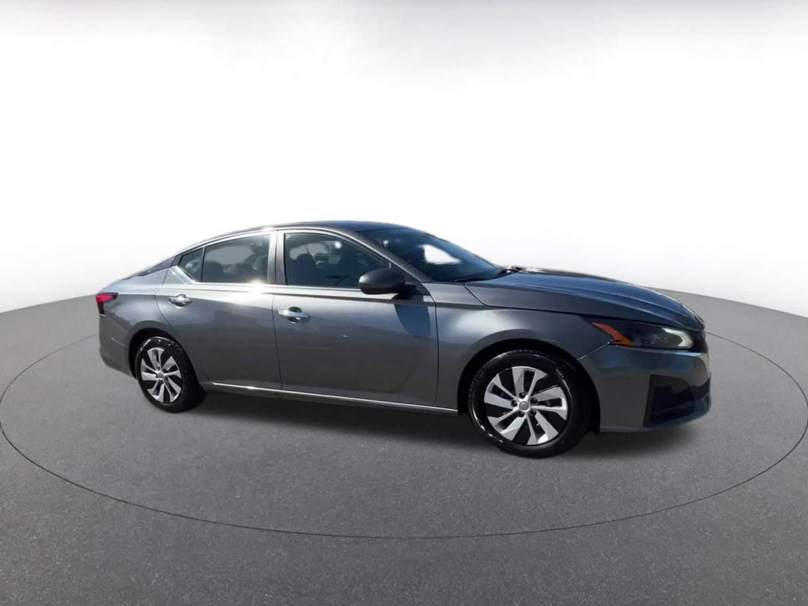 Thumbnail: 2023 Nissan Altima - 2