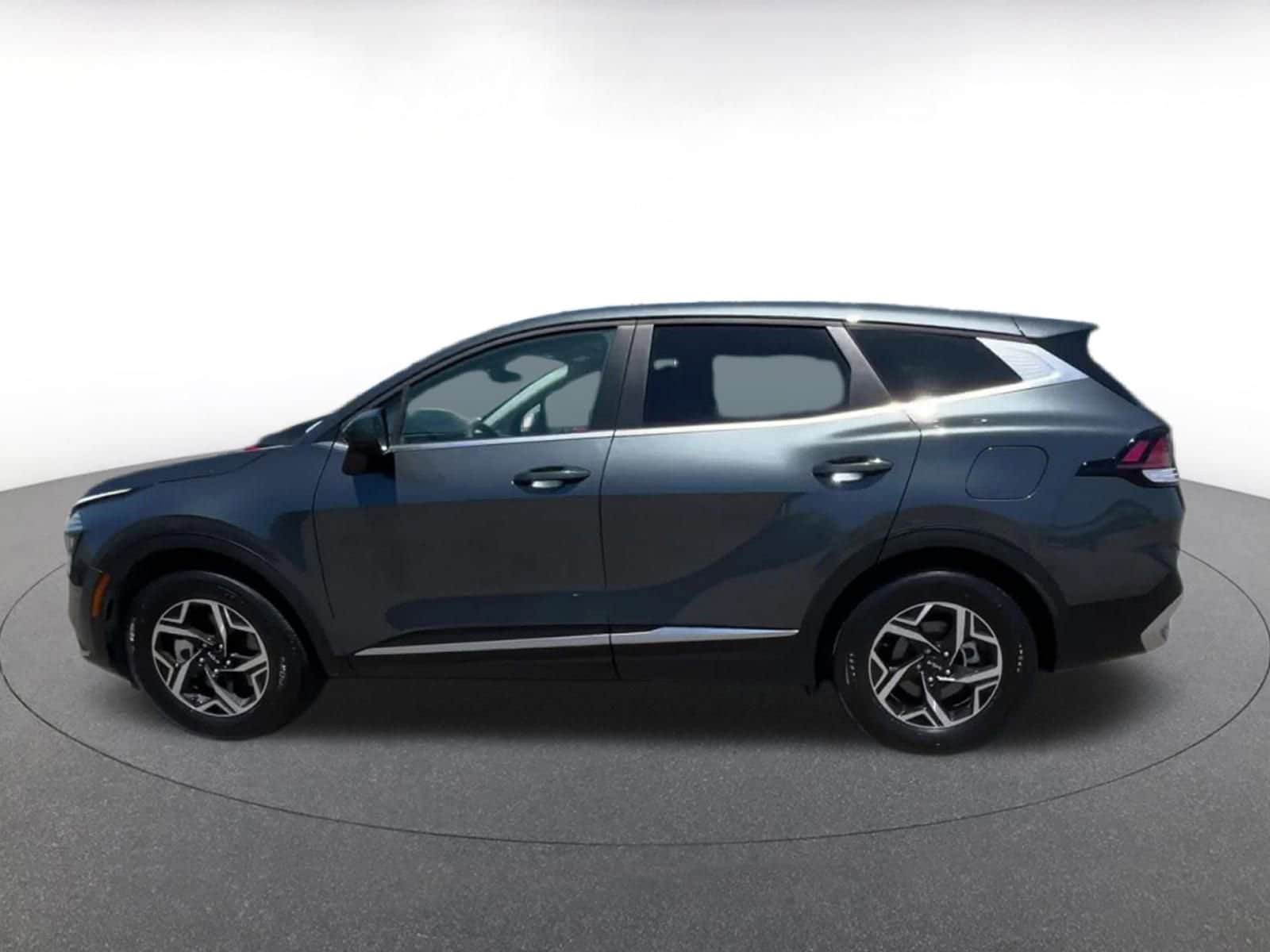 Thumbnail: 2024 Kia Sportage - 9