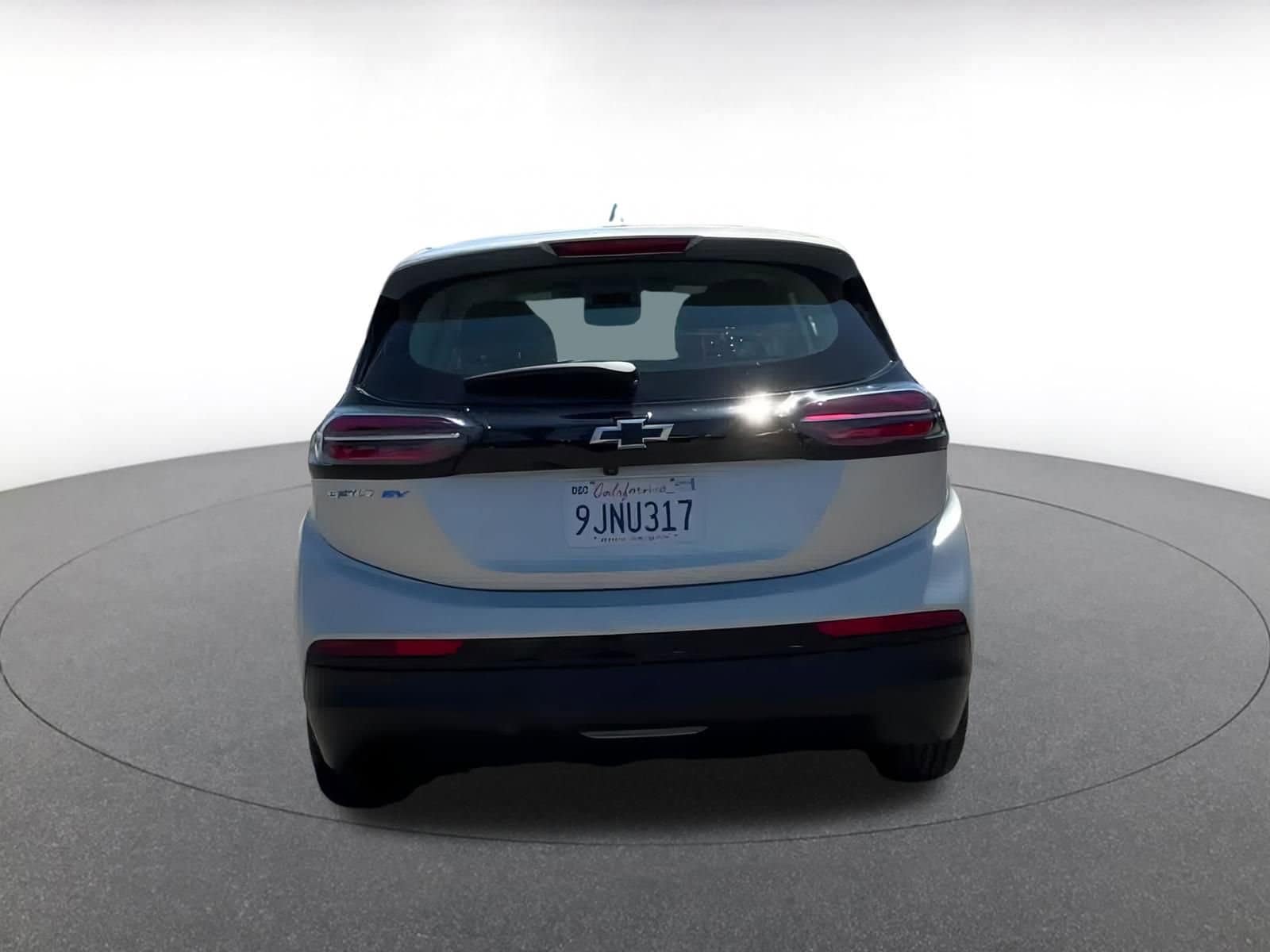 Thumbnail: 2023 Chevrolet Bolt EV - 10