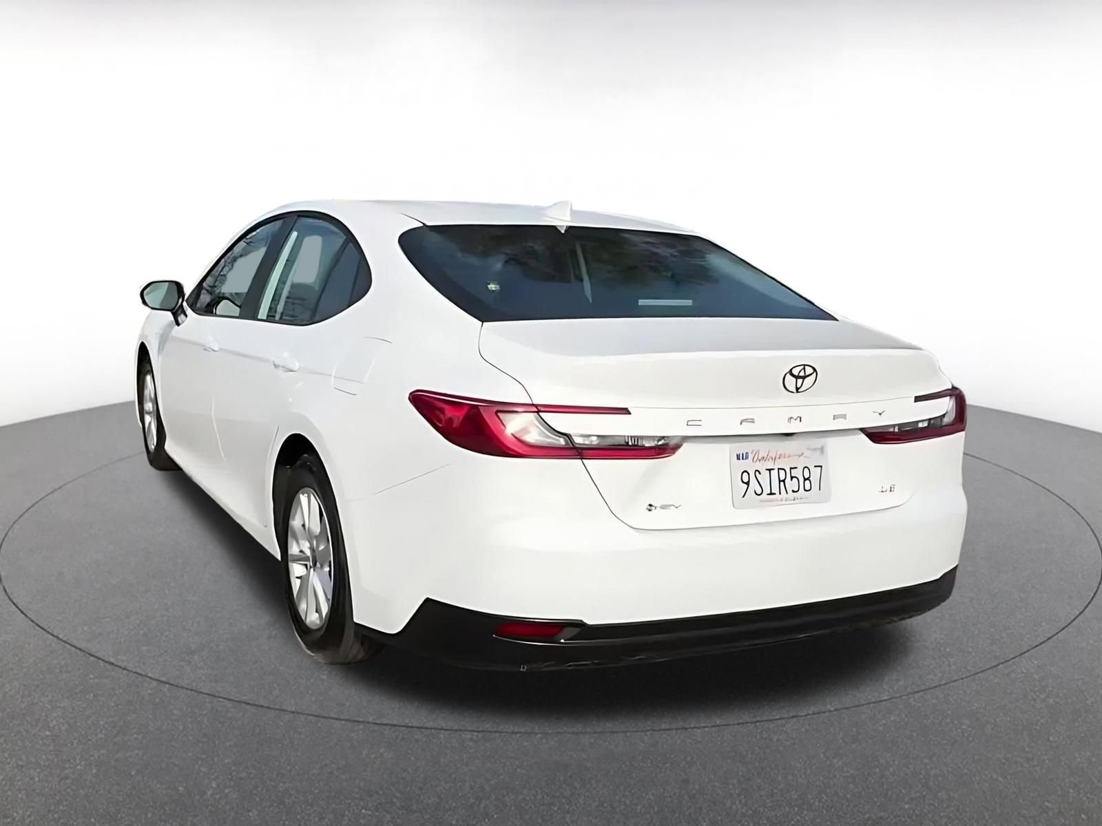 Thumbnail: 2025 Toyota Camry - 11