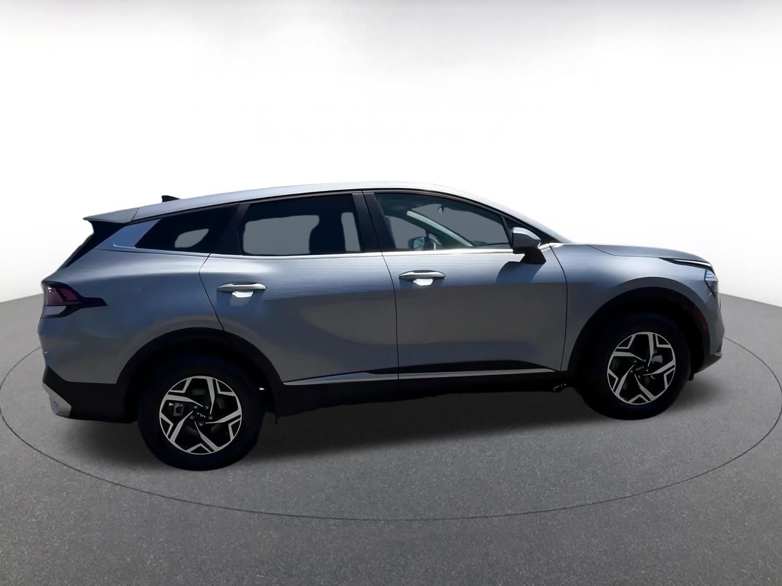 Thumbnail: 2024 Kia Sportage - 16