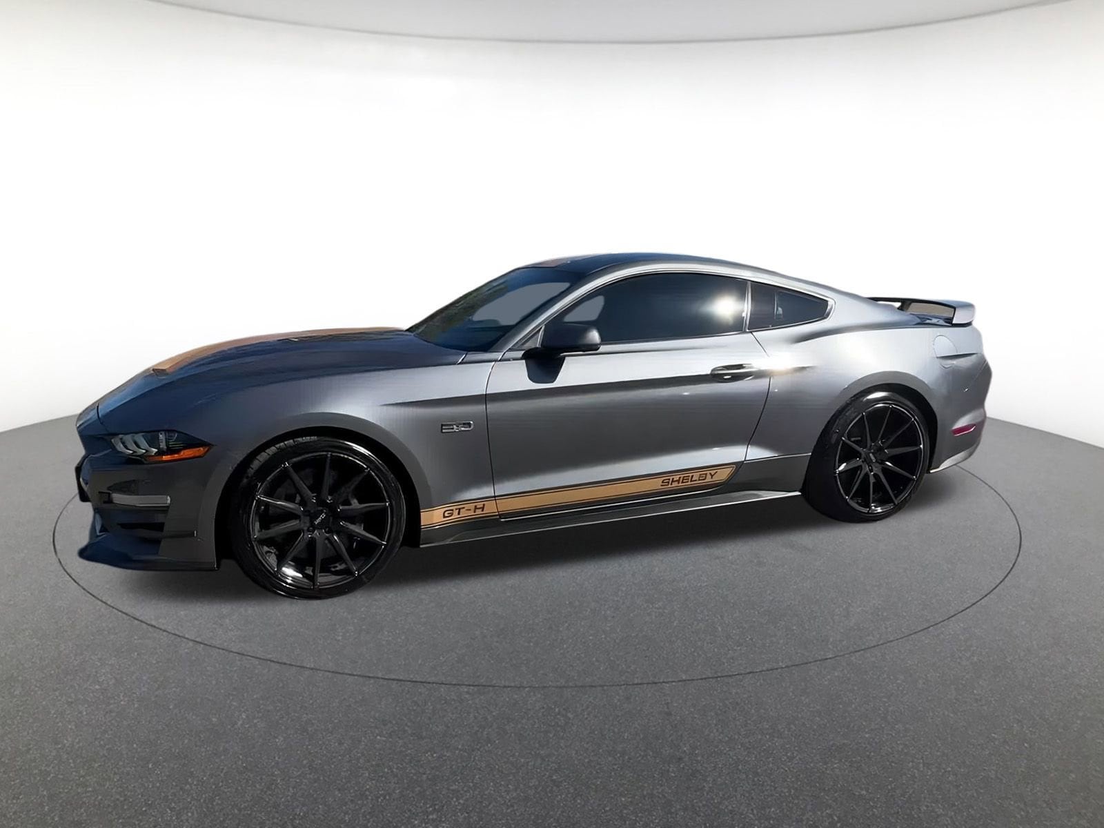 2022 Ford Mustang  6