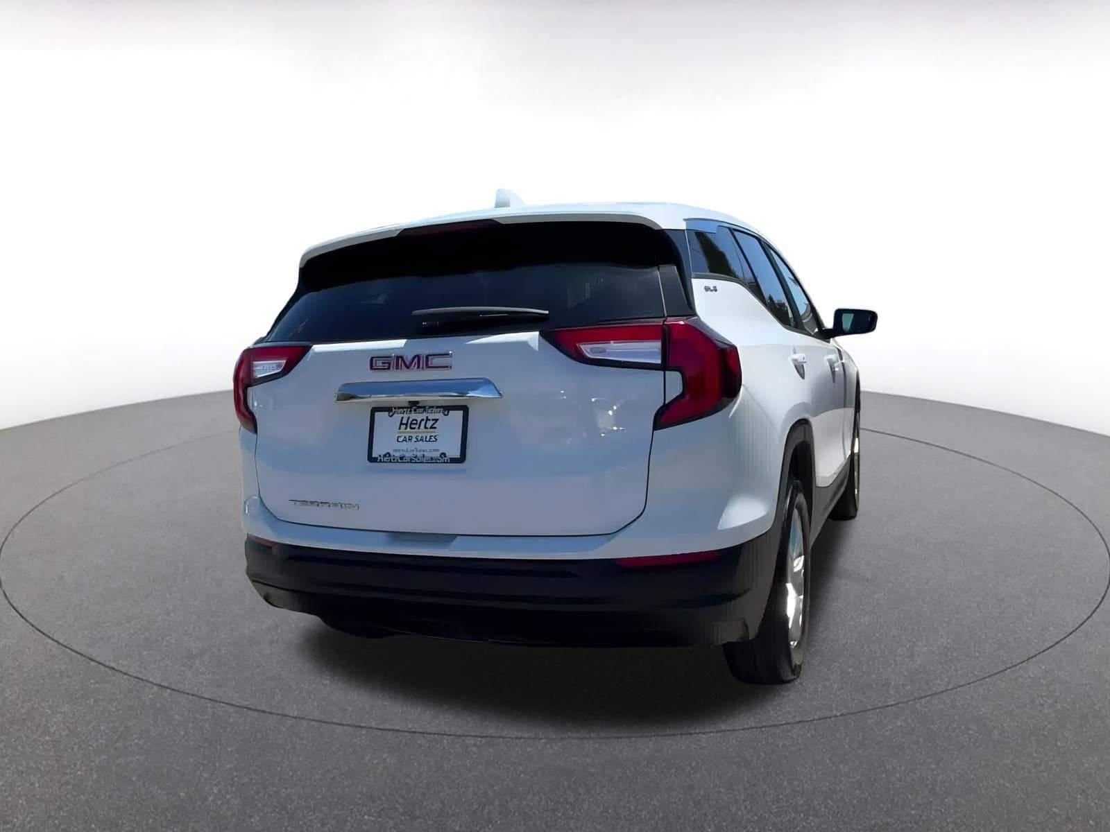 Thumbnail: 2024 GMC Terrain - 15