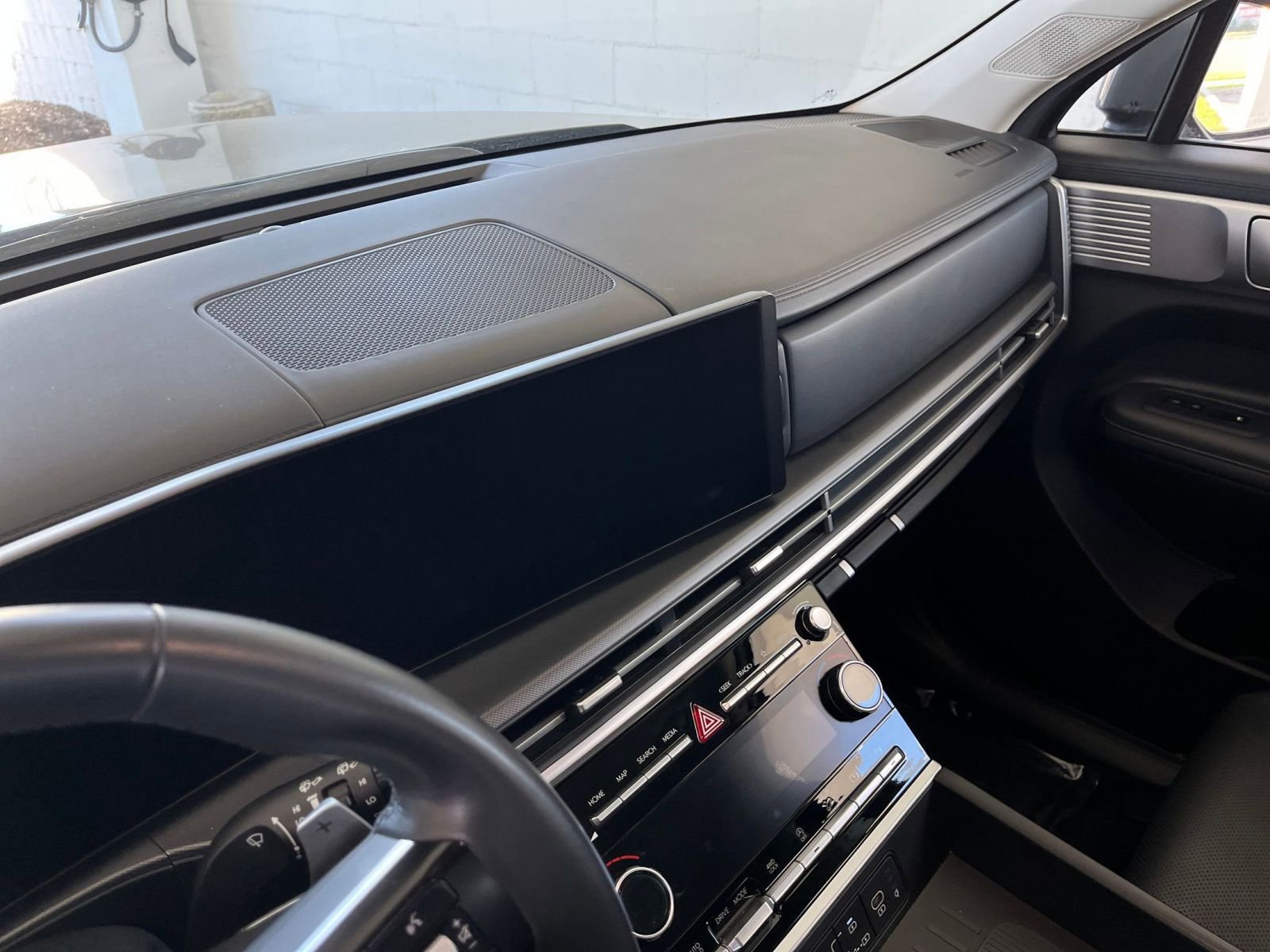 Thumbnail: 2025 Hyundai Santa Fe - 17