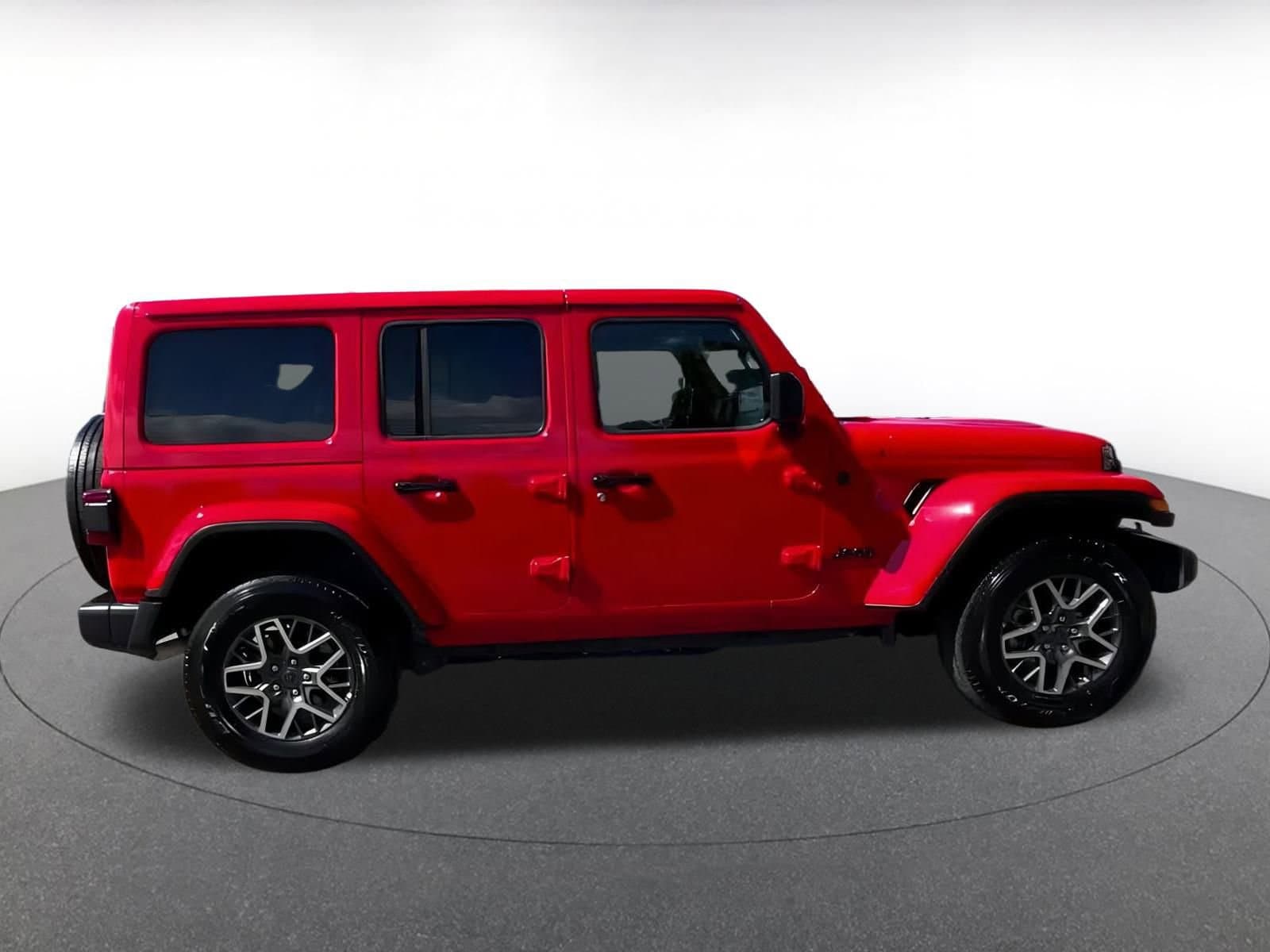 Thumbnail: 2025 Jeep Wrangler - 15