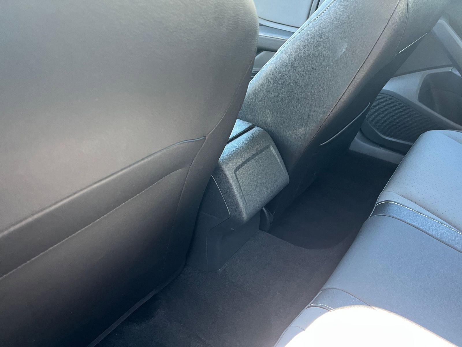 Thumbnail: 2025 Volkswagen Jetta - 24