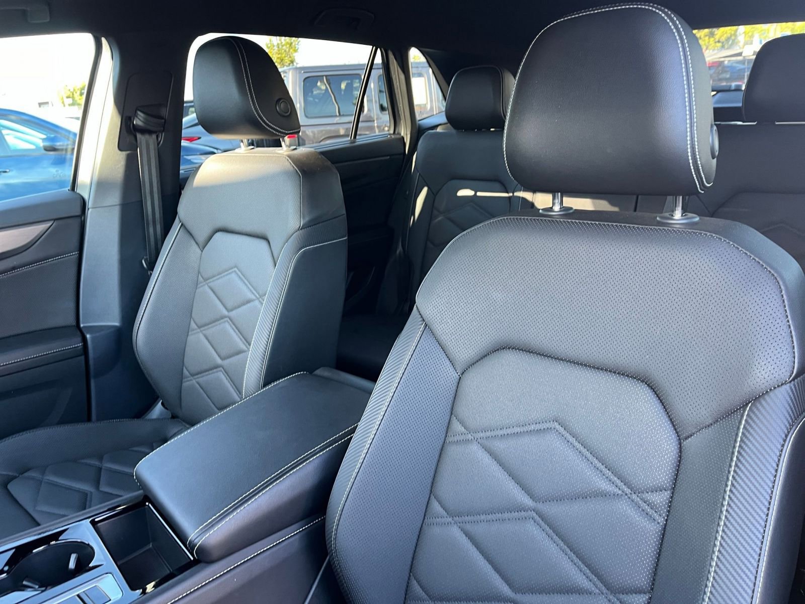 Thumbnail: 2025 Volkswagen Atlas - 27