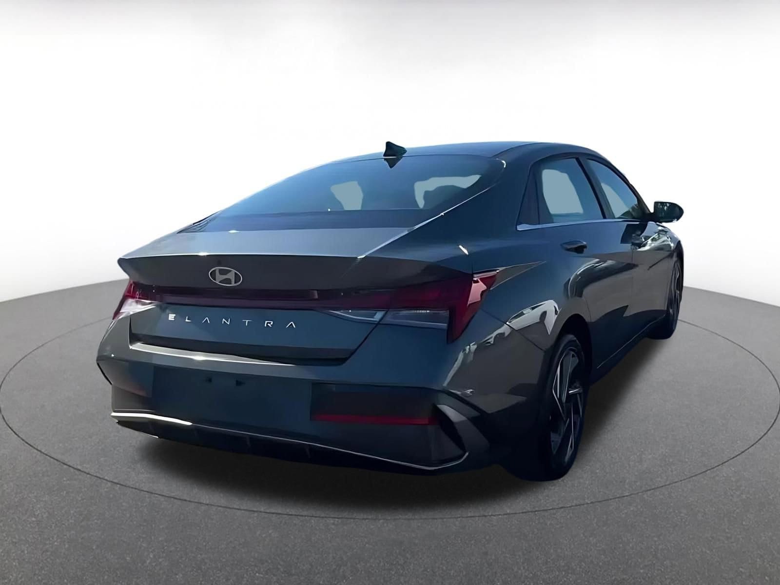 Thumbnail: 2025 Hyundai Elantra - 14