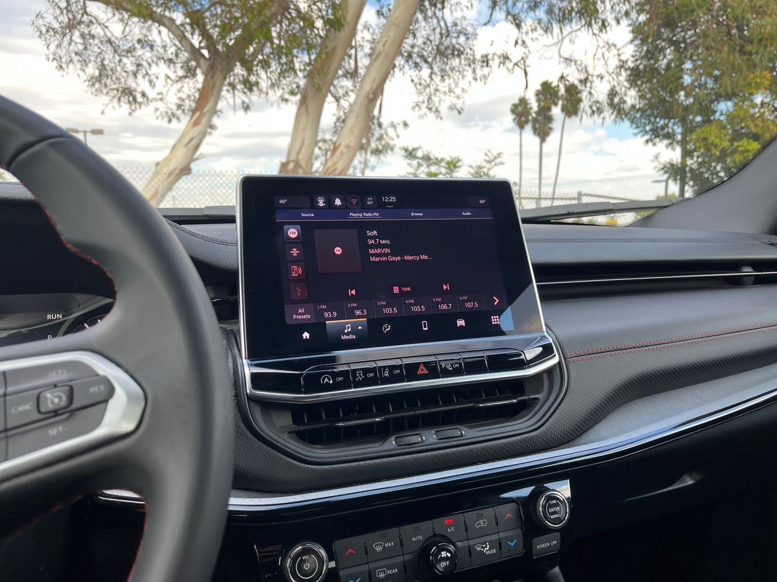 Thumbnail: 2025 Jeep Compass - 18