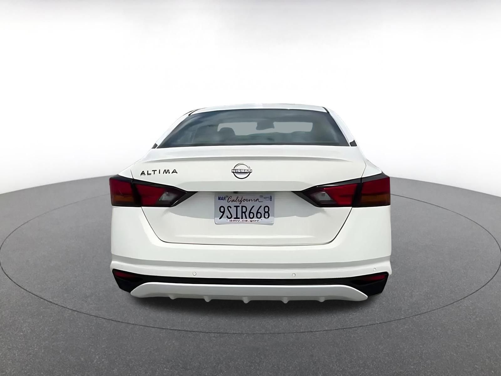 Thumbnail: 2025 Nissan Altima - 12