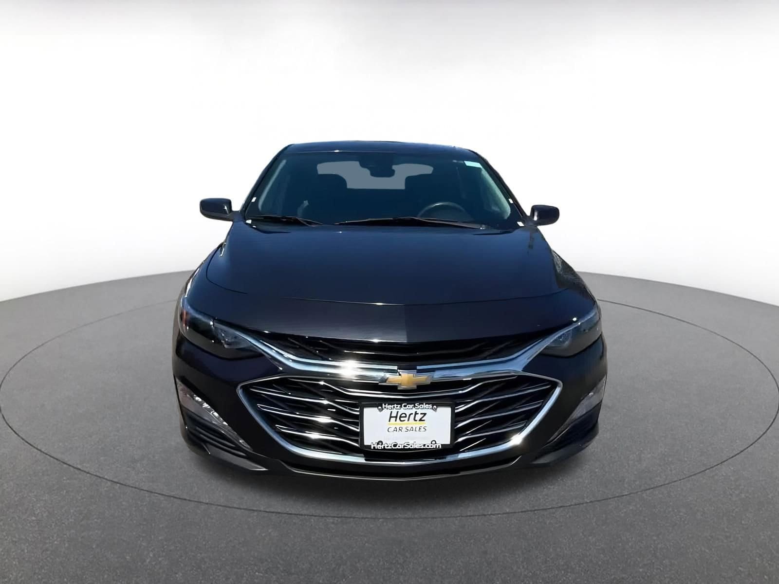 Thumbnail: 2023 Chevrolet Malibu - 4