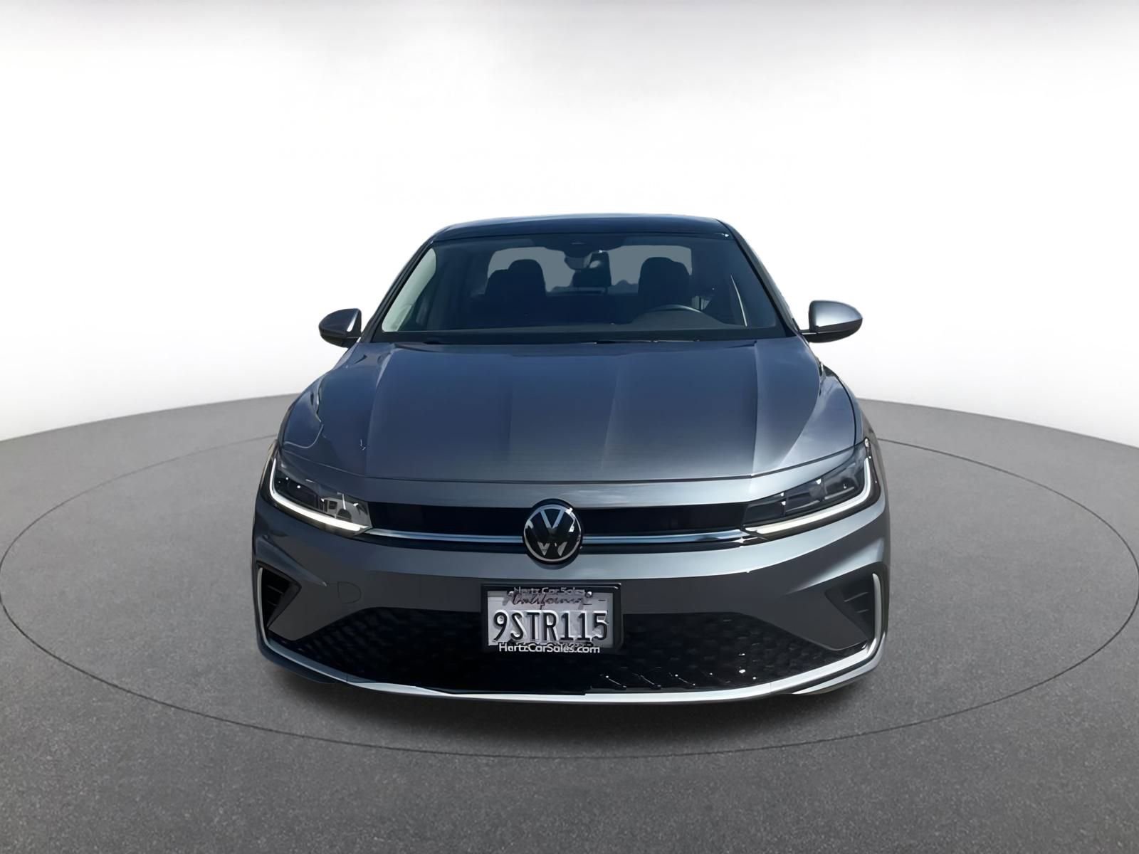 Thumbnail: 2025 Volkswagen Jetta - 4