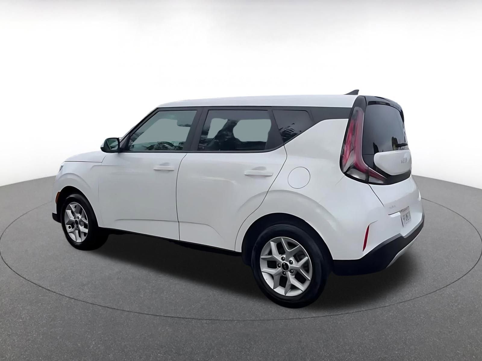 Thumbnail: 2025 Kia Soul - 10