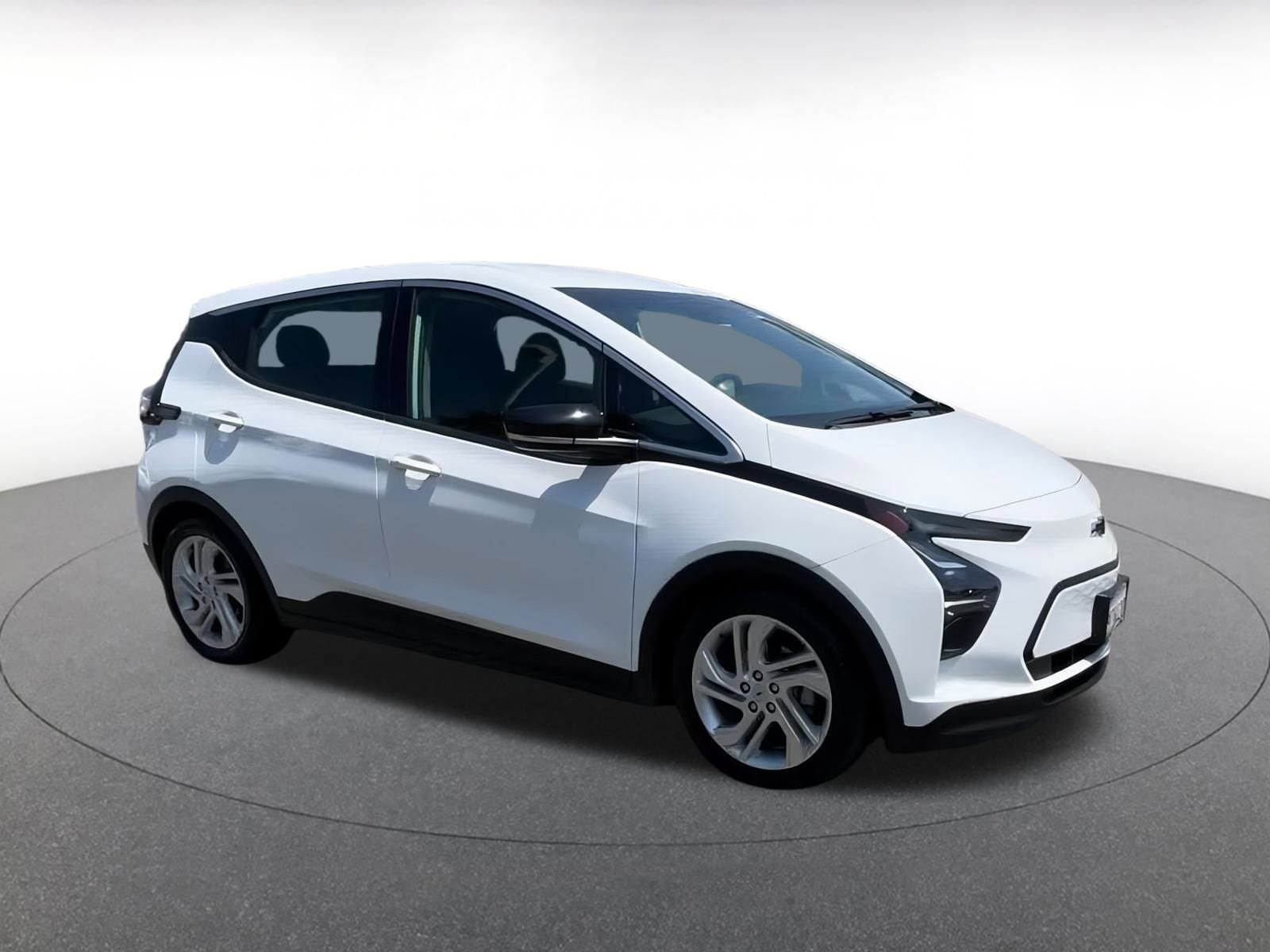 Thumbnail: 2023 Chevrolet Bolt EV - 2